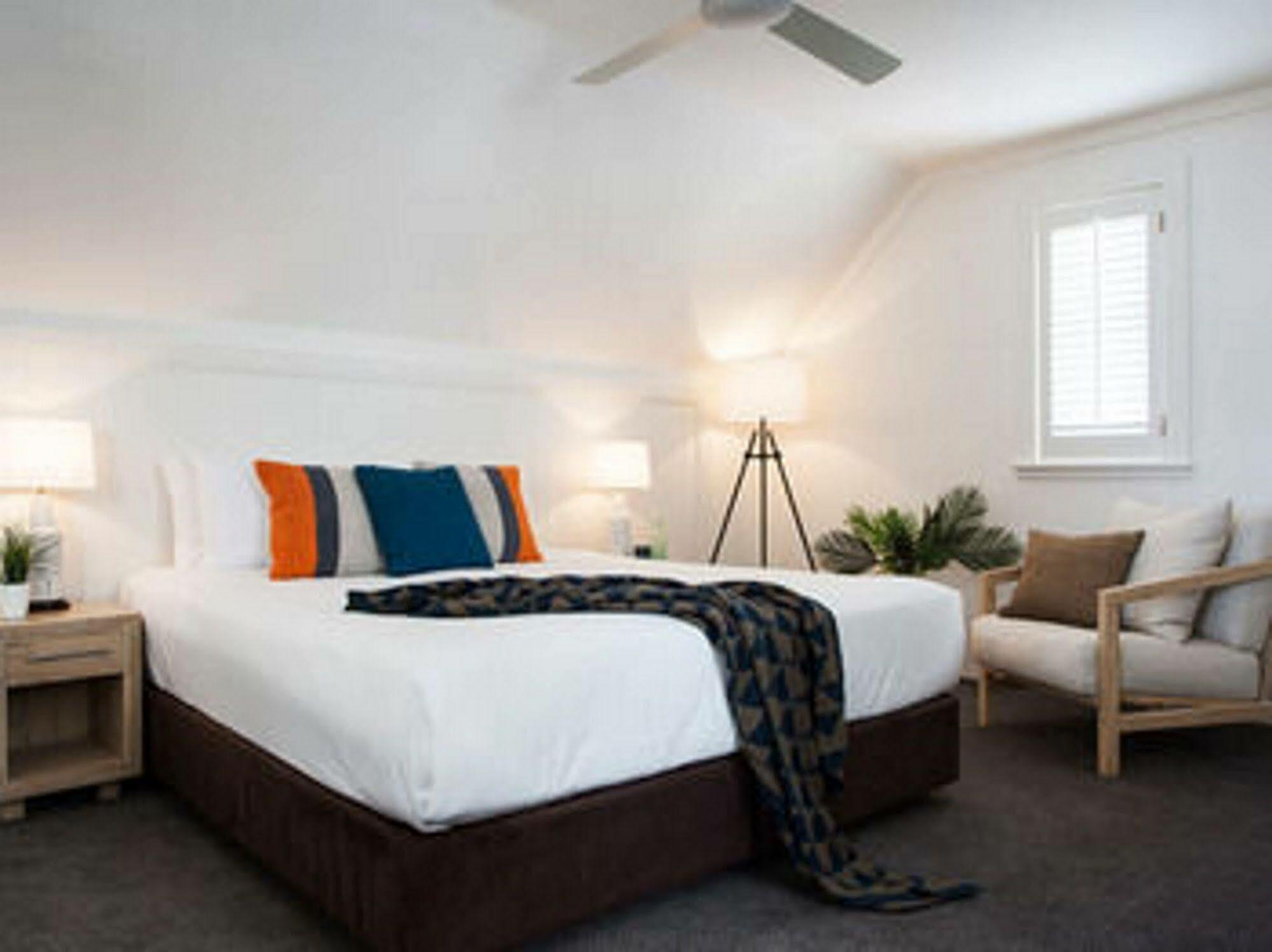 Hotel Anchorage Port Stephens 4*